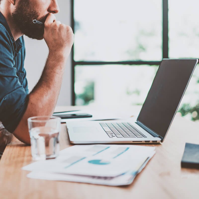 The CMO's Guide to Choosing a Web Host